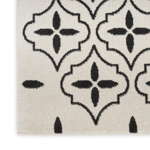4' X 6' Ivory And Black Geometric Indoor Outdoor Area Rug