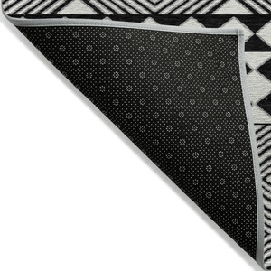 3' X 5' Black And Ivory Geometric Washable Indoor Outdoor Area Rug Transitional Style - Black, Ivory Color