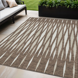 5' X 8' Brown And Ivory Geometric Washable Indoor Outdoor Area Rug - 608219284459
