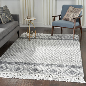 5' x 8' Gray and Ivory Geometric Hand Woven Area Rug With Fringe - 606114777670