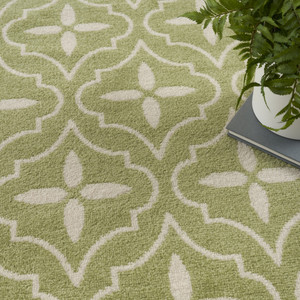 4' X 6' Green And Ivory Geometric Indoor Outdoor Area Rug