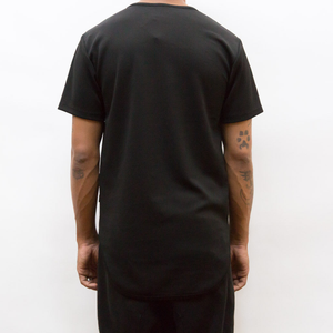SEAMED SCALLOP TEE- BLACK