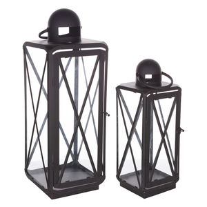 Traditional Curved Metal Lantern 