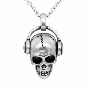 Rock 'N' Skull Necklace - Adorned with Swarovski Crystals
