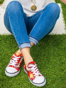 Star 1 Aztec Red Sneakers Size 6