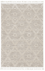 Homeroots Home Decor 94" X 130" Ivory Beige Polyester Rug