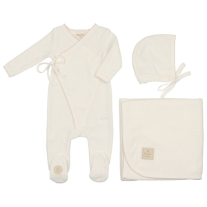 Scallop Wrap Layette Set - 738019504447