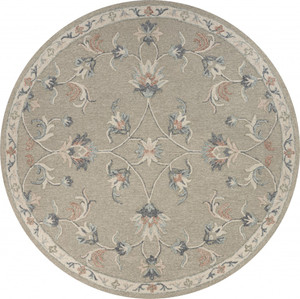 Homeroots Home Decor 5 Inch Round Sage And Cream Filigree Area Rug