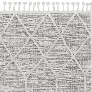 Homeroots Home Decor 5'x8' Ivory Grey Machine Woven Abstract With Fringe Indoor Area Rug