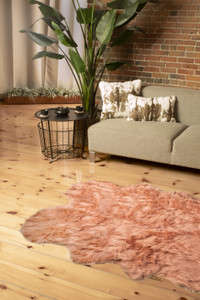 4' X 6' Dusty Rose Faux Fur Washable Non Skid Area Rug - 606114149422