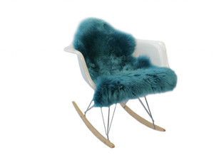 Homeroots Home Decor Steel Blue New Zealand Natural Sheepskin Rug, 2 X 3 Inch