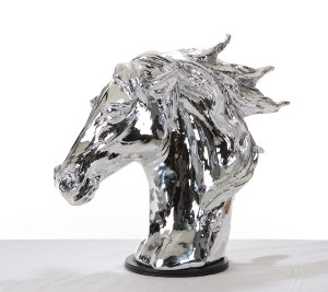 Homeroots Decor Modern Silver Horse Head Sculpture, Silver