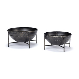 Set Of Two Metal Bowls With Stands - 808230023178 Set Of Two Metal Bowls With Stands - 808230023178