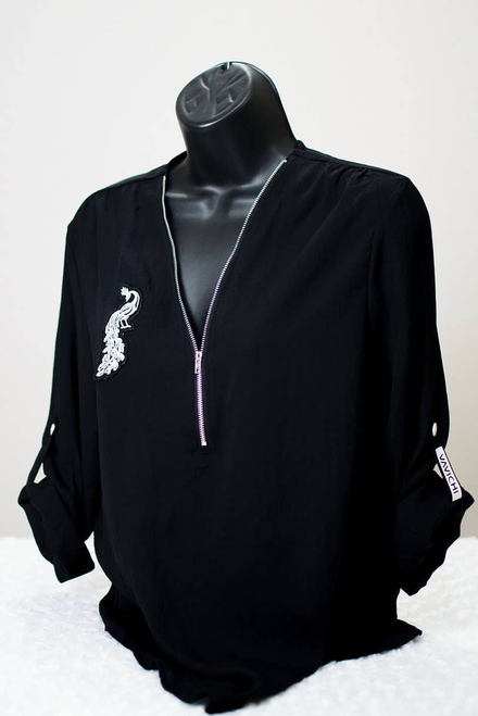 VaVichi Queens Virtuous Zip Top