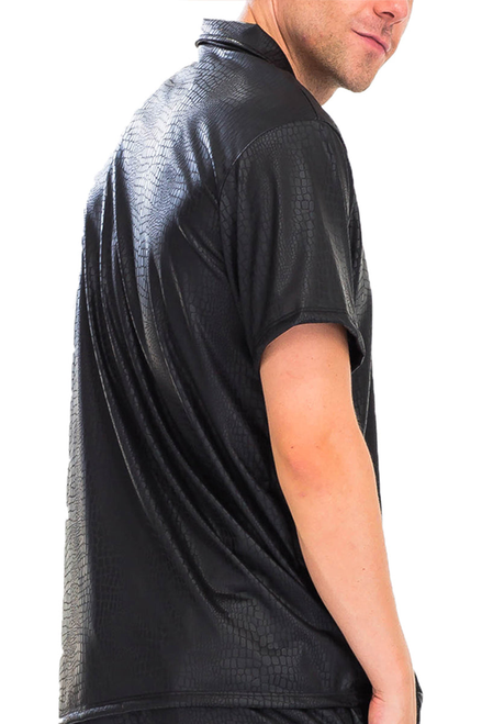EMBOSSED BUTTON DOWN SHIRT