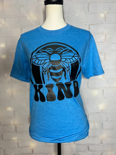 Be Kind Graphic Tee
