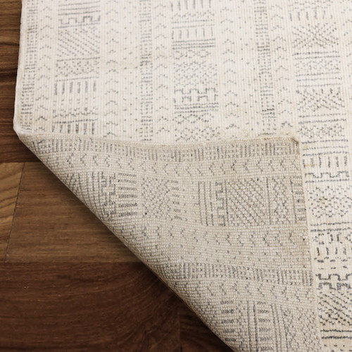 9' X 12' White And Ivory Striped Hand Knotted Area Rug