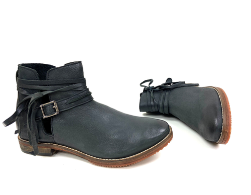Fringe Vintage Booties