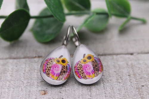 Tie Dye & Leopard Pumpkin || Glass Teardrop French Lever Earrings