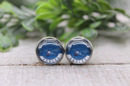 Eagles Football Circle || Stud Earrings || Hypoallergenic