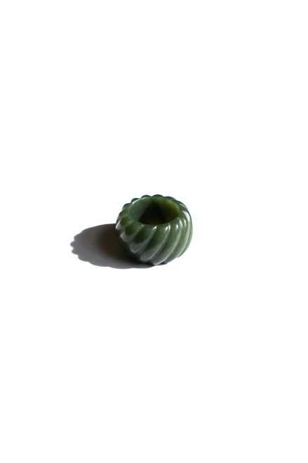 Croissant jade twist ring