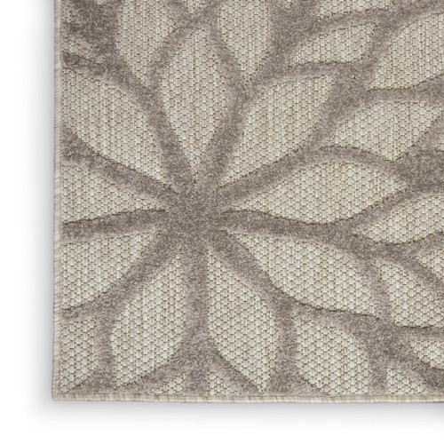 8' X 11' Gray Floral Indoor Outdoor Area Rug