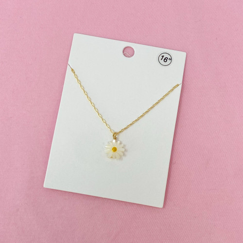 Simply Daisy Necklace