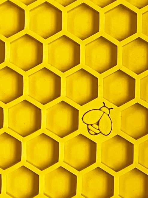 Honeycomb eMat - Enrichment Lick Mat for Dogs and Cats
