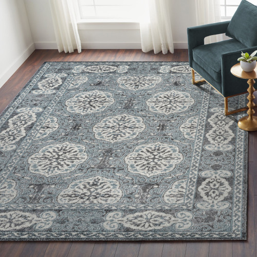 Homeroots Home Decor 9' x 12' with Blue Medallion Power Loom Area Rug