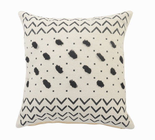 Homeroots Home Decor 20 X 20 Inches Cream and Black 100% Cotton Chevron Zippered Pillow
