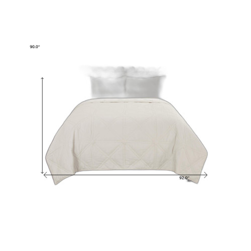 Set of Three Ivory Geometric Queen Quilt