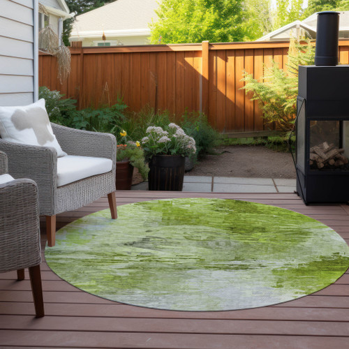8' Artichoke Green Lime Green And Green Round Abstract Washable Indoor Outdoor Area Rug