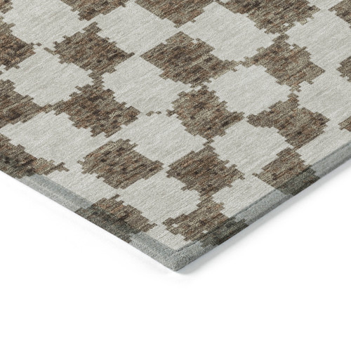 5' X 8' Brown And Ivory Geometric Washable Indoor Outdoor Area Rug - Brown, Ivory