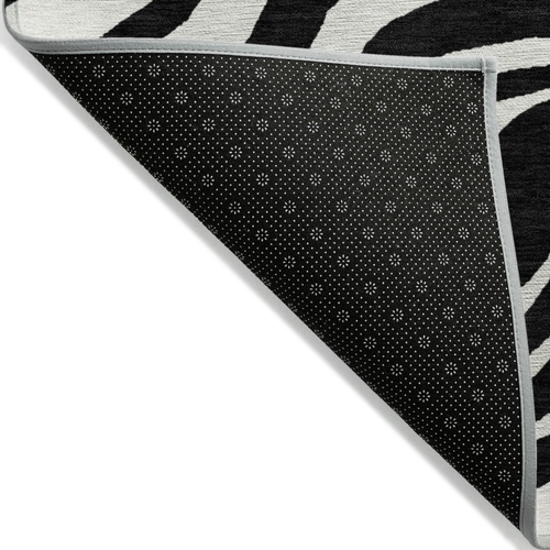 5' X 8' Black And Ivory Animal Print Washable Indoor Outdoor Area Rug
