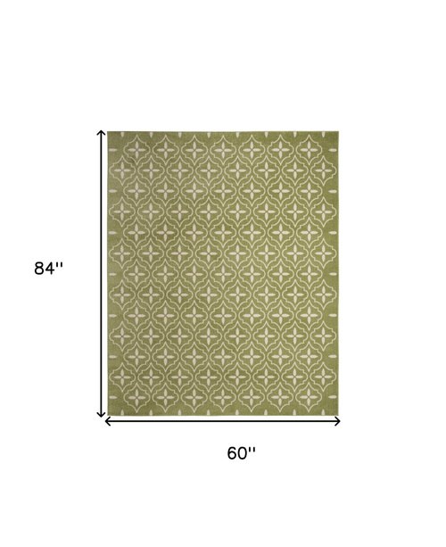 5' X 7' Green And Ivory Geometric Indoor Outdoor Area Rug