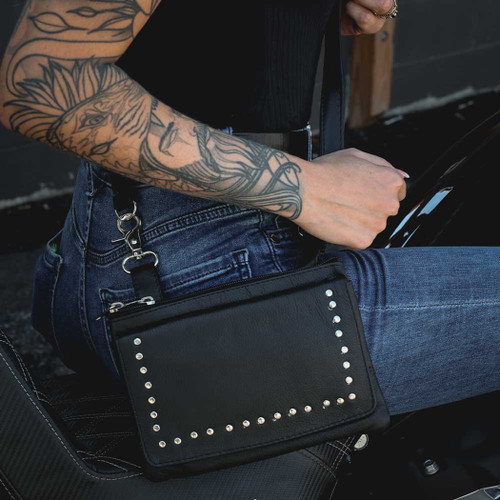 5754.00 - Ladies Clip on Bag