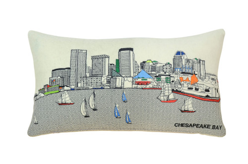 Homeroots Home Decor Austin Daylight Skyline Lumbar Decorative Pillow, White, 24 x 14 Inches