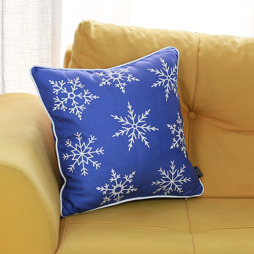 Homeroots Home Decor Christmas Snowflakes Throw Pillow Cover, Blue, 18 inches, Set of 4