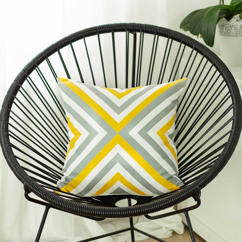 18" Gray and White Fabrc Throw Pillow Cover