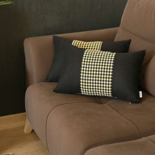 Homeroots Home Decor Set Of 2 Yellow Mid Houndstooth Lumbar Pillow Covers