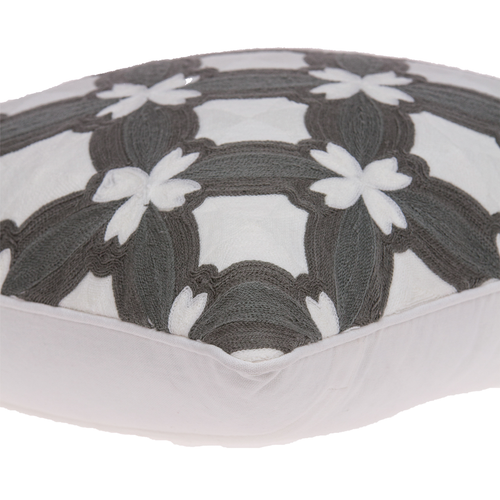 Parkland Collection NOma and White Throw Pillow - 025773000194