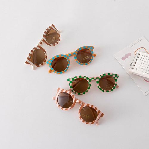 Kids Various Style Striped Pattern Vintage Style Sunglasses - 716252314801