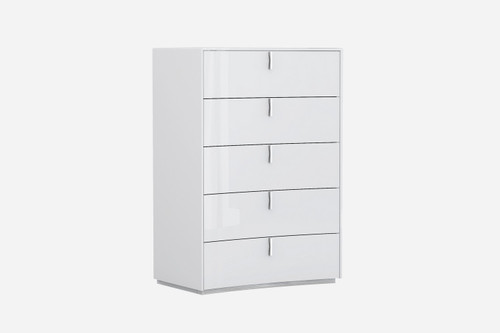 31 X 16" X 44" White Chest