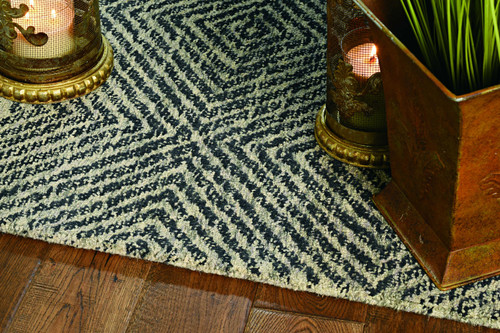 Homeroots Home Decor Hand Tufted Space Dyed Geometric Indoor Area Rug, Grey Black, 5'x7'