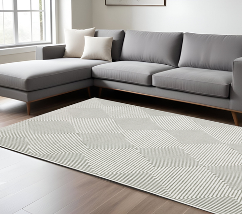 7' X 10' White And Gray Geometric Distressed Area Rug