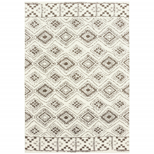 Homeroots Home Decor 6' x 9' Geometric Shag Power Loom Stain Resistant Area Rug, Ivory and Brown