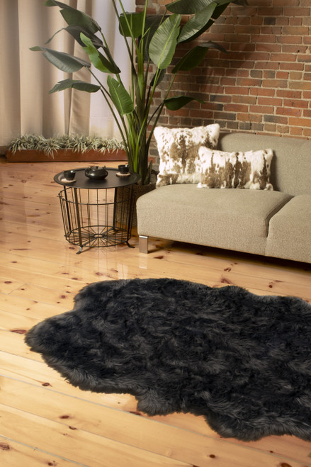 4' X 6' Grey Faux Fur Washable Non Skid Area Rug