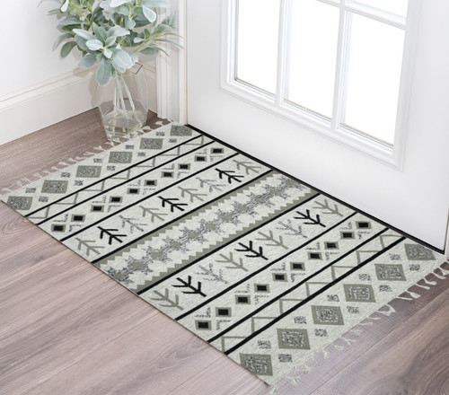 3' X 5' Ivory Gray And Black Wool Tribal Flatweave Handmade Area Rug With Fringe