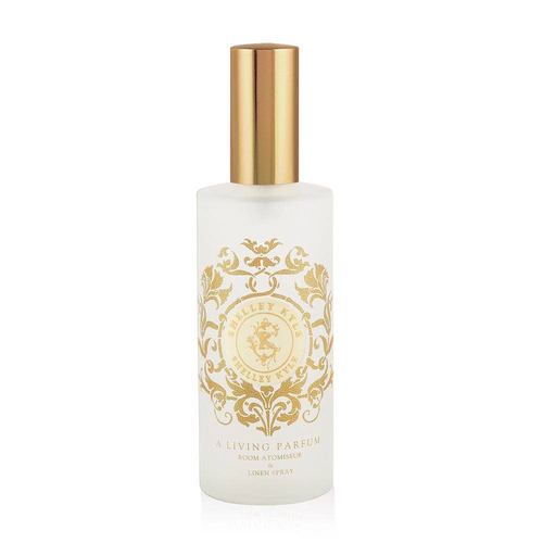 Signature A Living Parfum and Room Spray