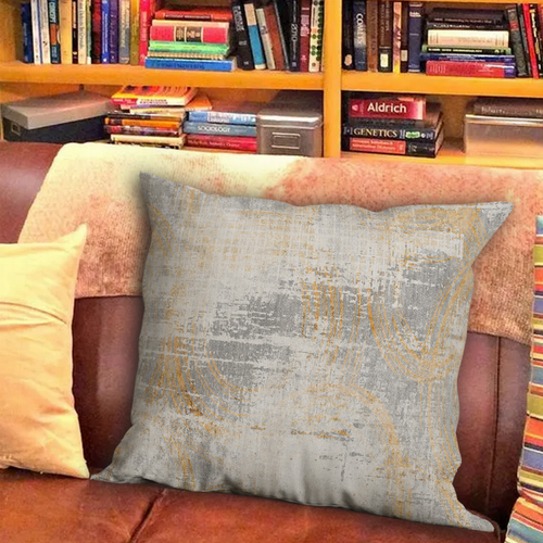 Blankets2U Pillow